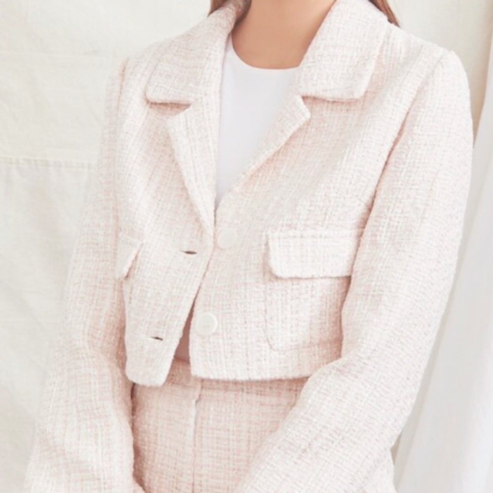 NEW Forever 21 pink and white button tweed crop blazer